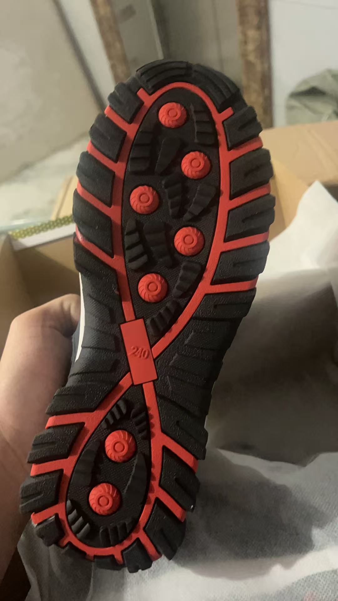 Τελευταία εταιρικά blogs για Ελάτε να δείτε τη γέννηση ενός ζευγαριού παπούτσια!